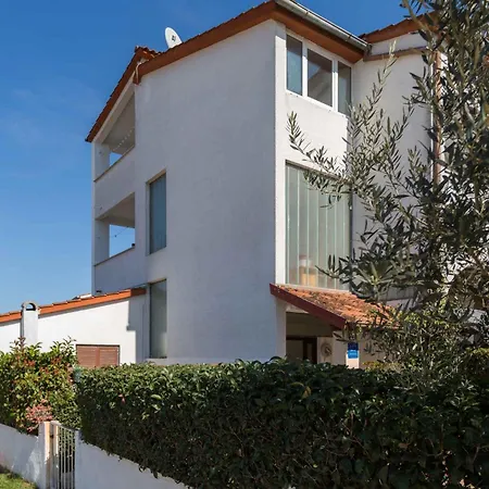 In - Istrien 44039 * Porec